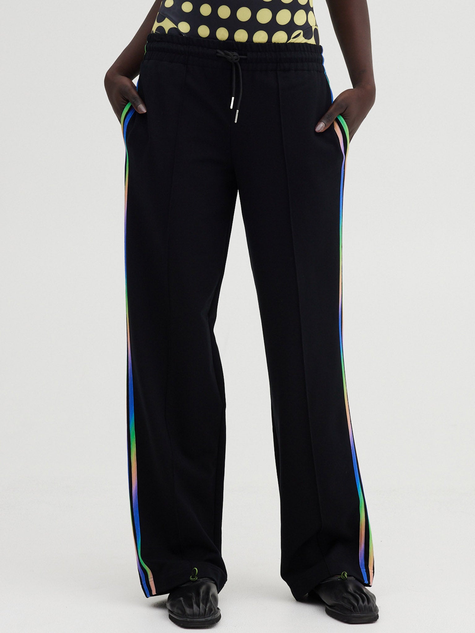 Women loose fitting boxy short sleeve S/S shirt with spot print